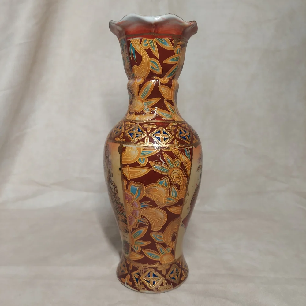 Vintage Japanese Satsuma Style Hand-Painted Gilded Vase Geisha Moriage